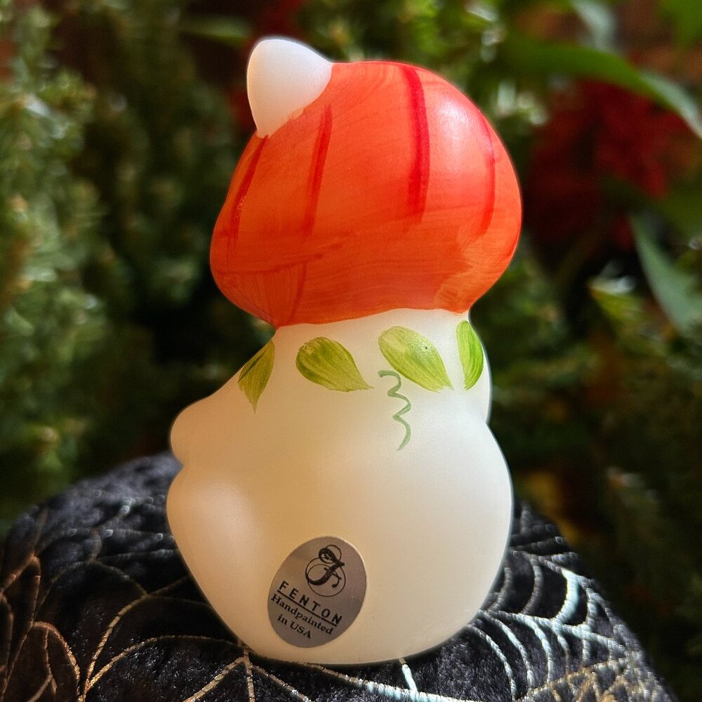 MINT 2006 Fenton “Lil’ Punkin” Halloween Bear (5151 QL), Signed, Hand-painted - Picture 3 of 9
